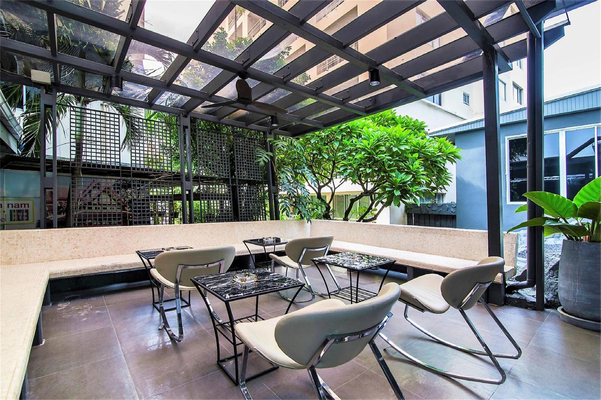 First Hua Hin - Happy Rent Appartement Buitenkant foto