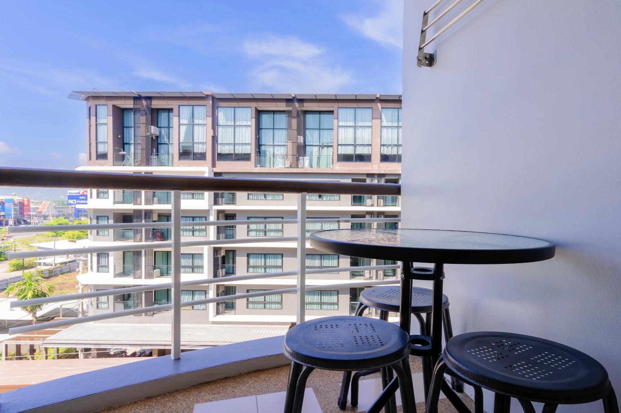 First Hua Hin - Happy Rent Appartement Buitenkant foto